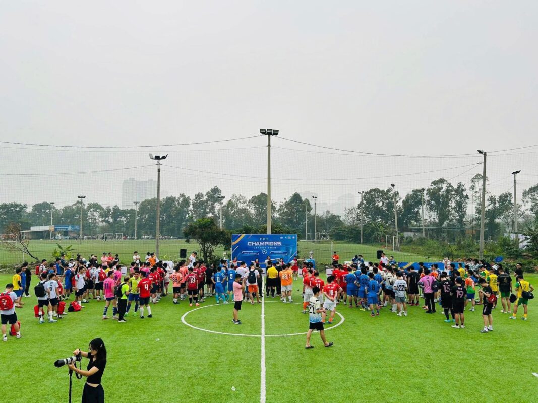 san bong minh duc 2